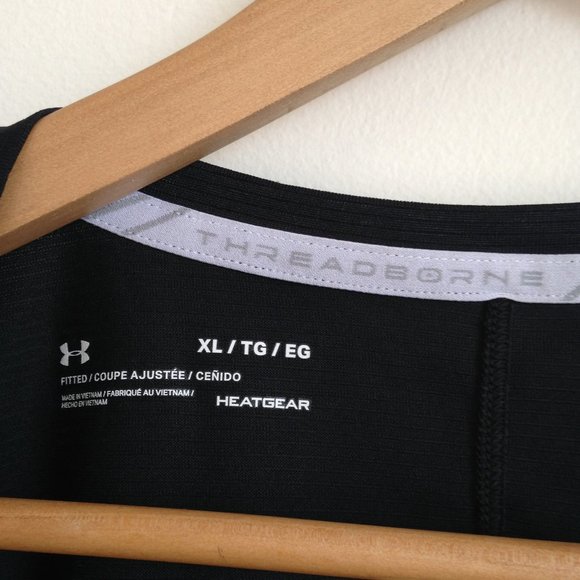 Under Armour - Black Threadborne Running T-Shirt - Picture 4 of 9